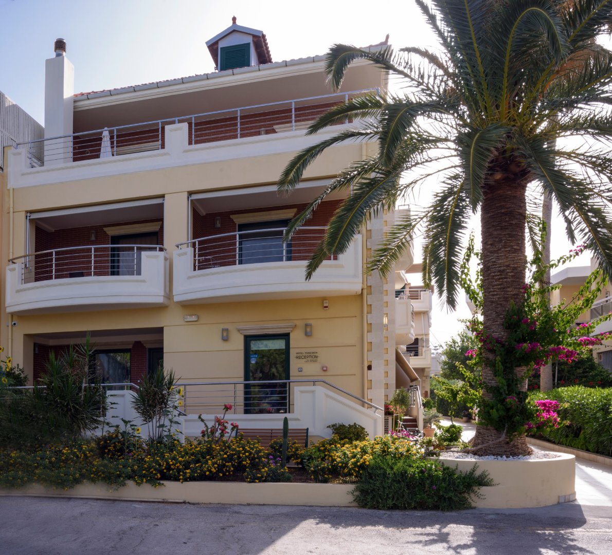 Hotel Poseidon Paleochora: Beachfront Bliss on Pachia Ammos with Year-Round Comfort